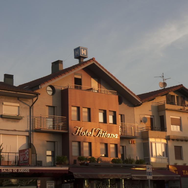 Pension Europa Irun Exterior photo