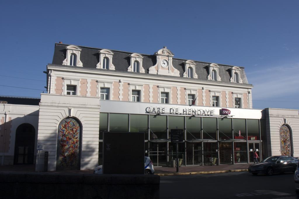Pension Europa Irun Exterior photo
